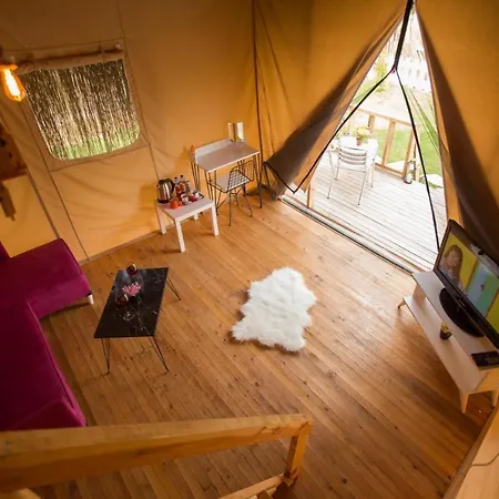 The Hill Glamping Chalet *