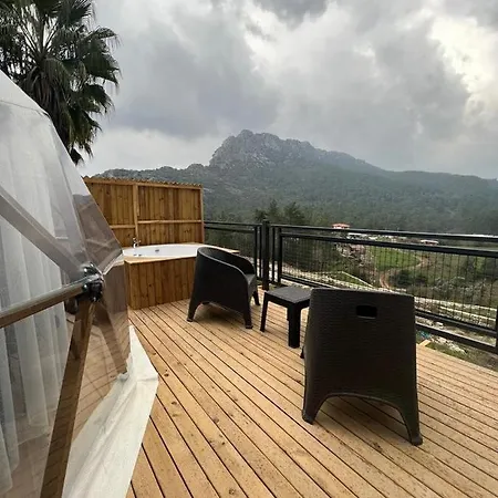 Chalet The Hill Glamping